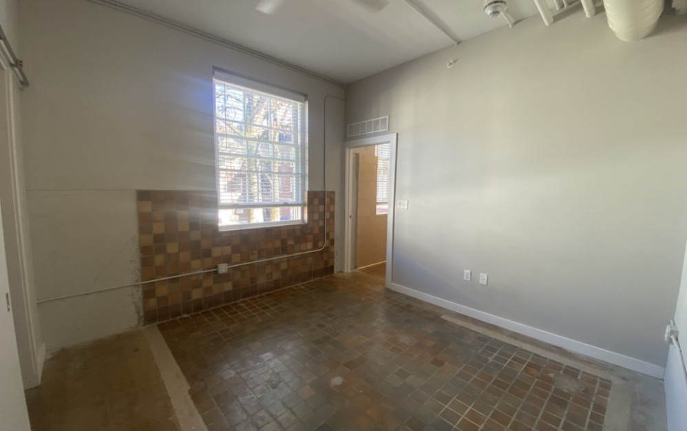 Marine West Wing – 209 - 1 bedroom floorplan layout with 1 bathroom and 505 square feet (Floor 3)