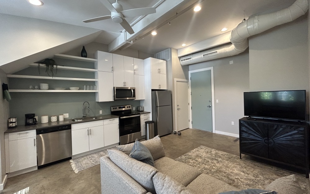 Marine Central – 406  Furnished River Overlook - 1 bedroom floorplan layout with 1 bath and 719 square feet. (Floor 3 / 2D)