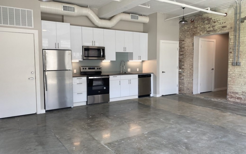 Maintenance – 104 - 2 bedroom floorplan layout with 2 bathrooms and 1280 square feet (Floor 3)